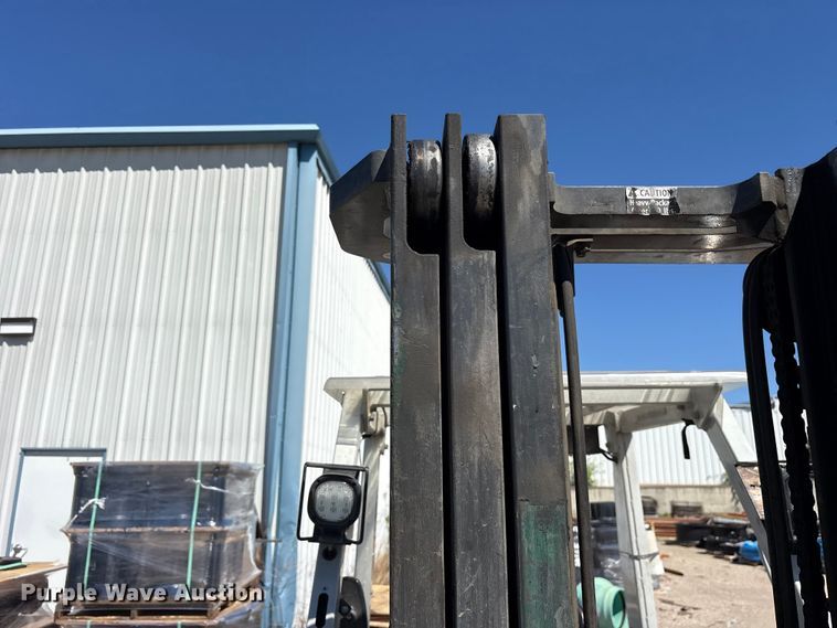 image for item ES8869 2018 UniCarriers PF50 forklift