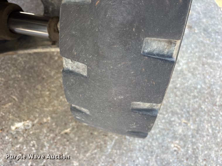 image for item ES8869 2018 UniCarriers PF50 forklift