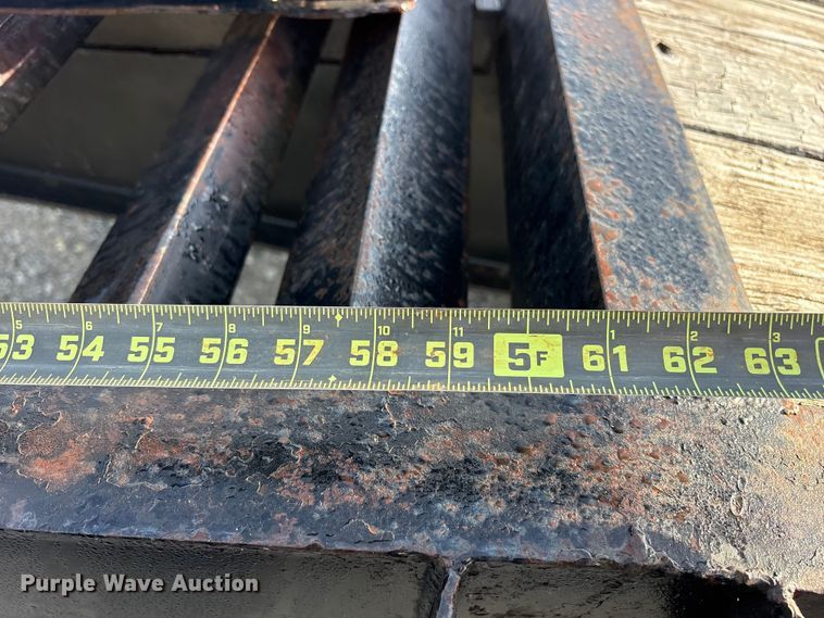 image for item ES8872 1998 Pro-Trak equipment trailer