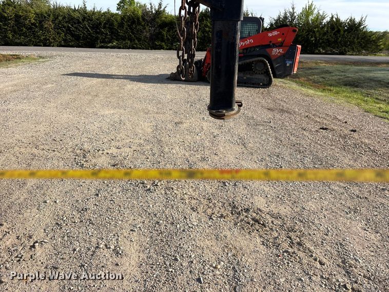 image for item ES8872 1998 Pro-Trak equipment trailer