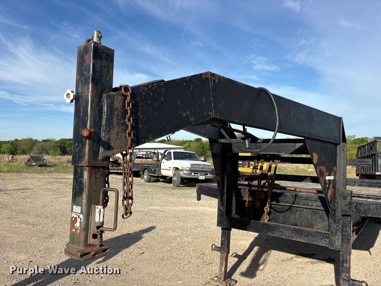 image for item ES8872 1998 Pro-Trak equipment trailer