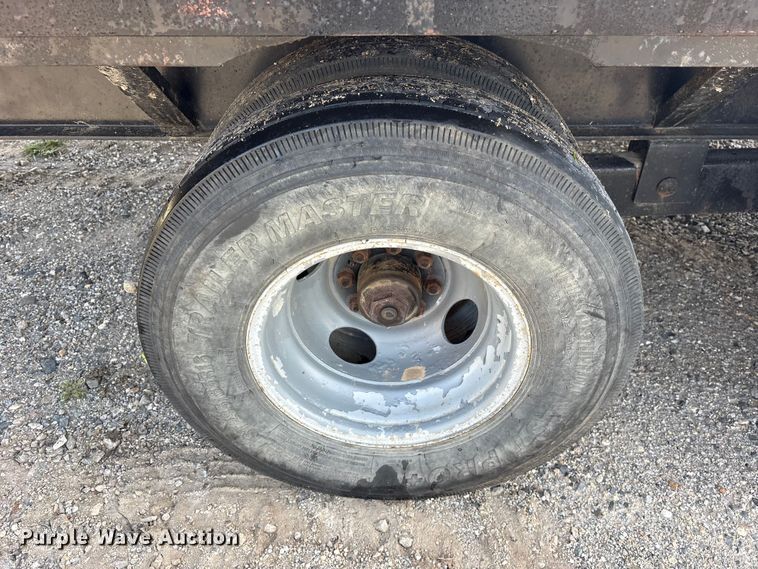 image for item ES8872 1998 Pro-Trak equipment trailer