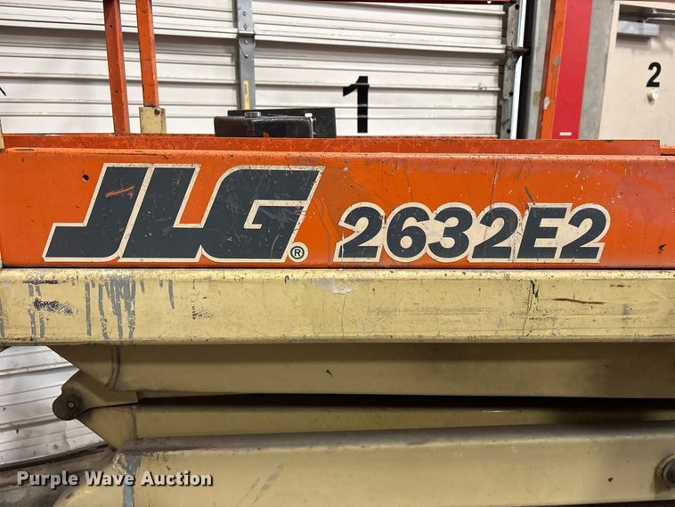 image for item ES8895 JLG 2632E2 scissor lift