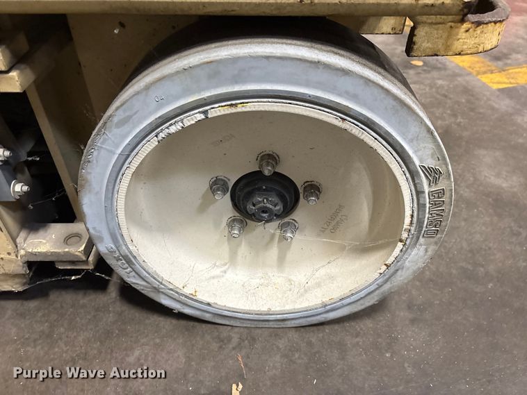 image for item ES8895 JLG 2632E2 scissor lift