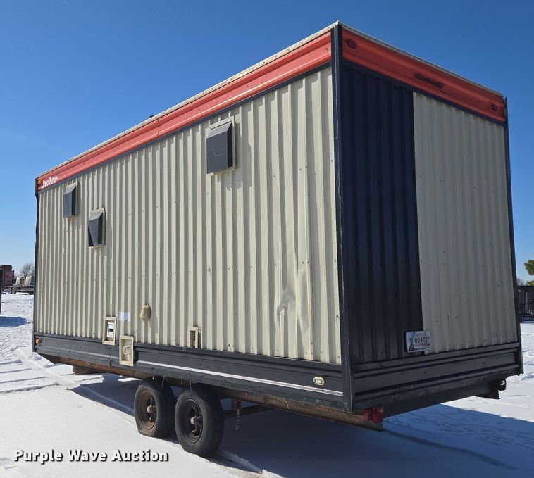 image for item ET1216 2012 Britco  8 x 20 mobile home 