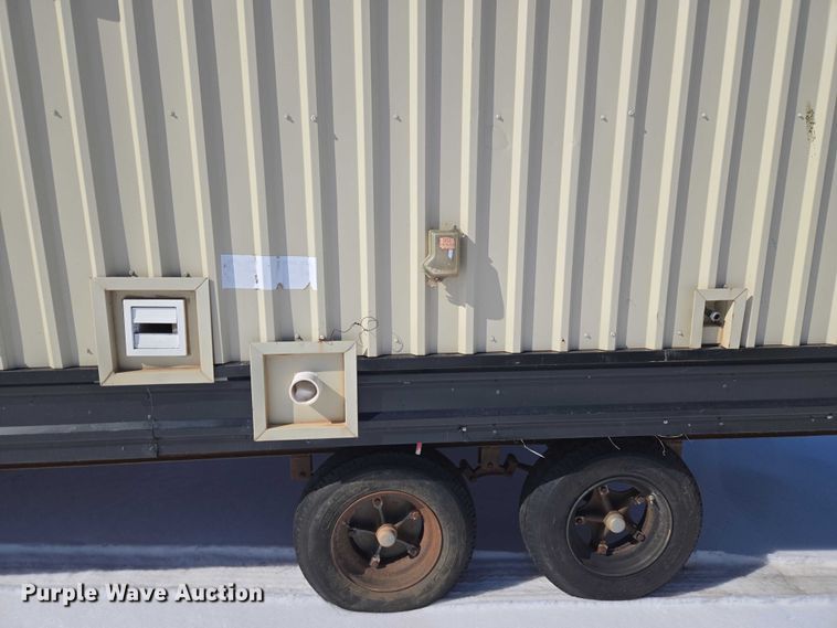 image for item ET1216 2012 Britco  8 x 20 mobile home 