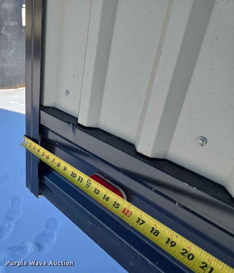 image for item ET1216 2012 Britco  8 x 20 mobile home 