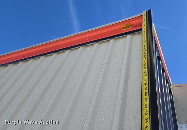 image for item ET1216 2012 Britco  8 x 20 mobile home 