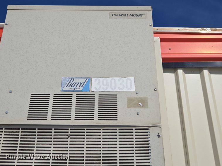 image for item ET1216 2012 Britco  8 x 20 mobile home 