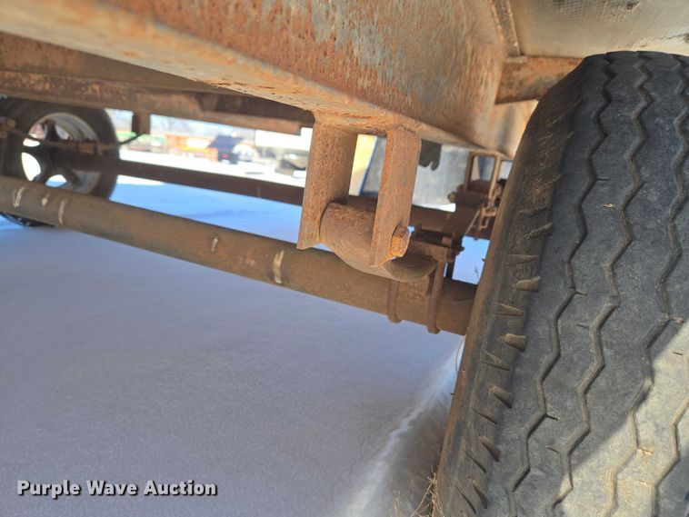 image for item ET1216 2012 Britco  8 x 20 mobile home 