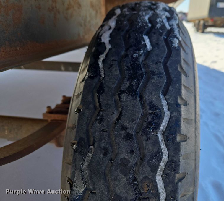 image for item ET1216 2012 Britco  8 x 20 mobile home 