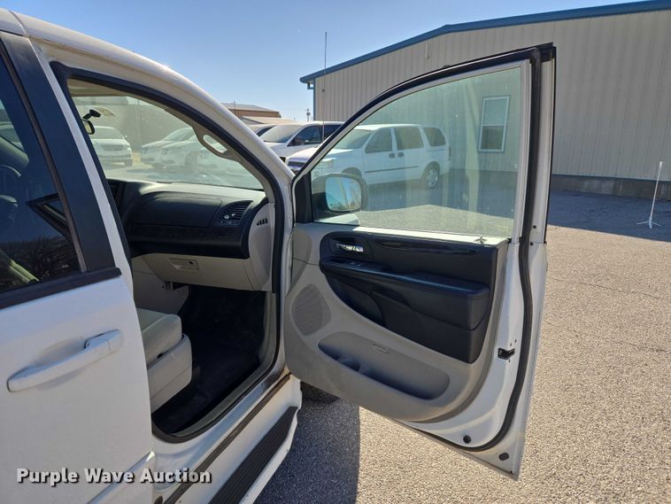 image for item ET1387 2012 Dodge Grand Caravan handicap accessible van