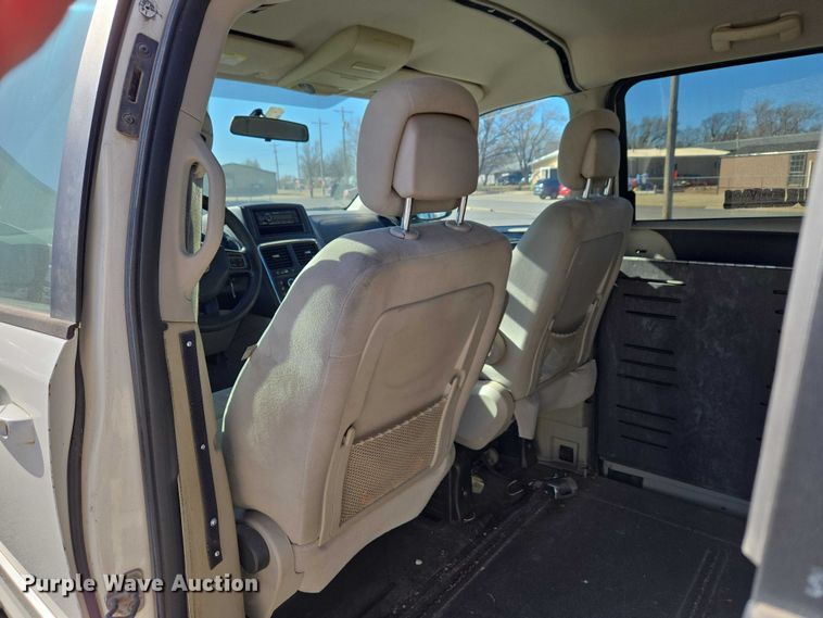 image for item ET1387 2012 Dodge Grand Caravan handicap accessible van