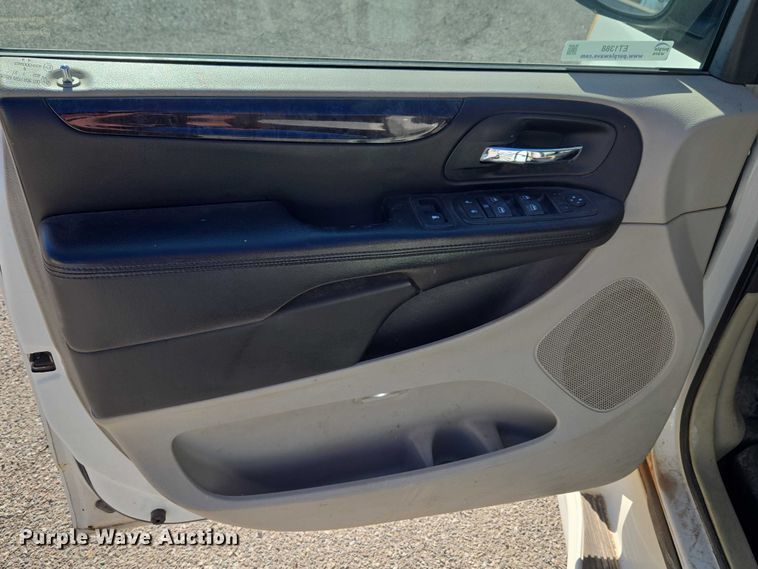image for item ET1388 2012 Dodge Grand Caravan handicap accessible van