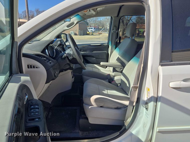 image for item ET1388 2012 Dodge Grand Caravan handicap accessible van