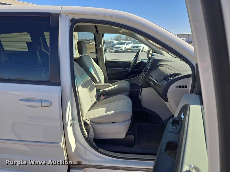 image for item ET1388 2012 Dodge Grand Caravan handicap accessible van