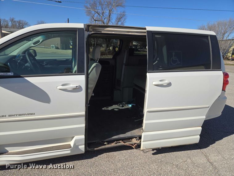 image for item ET1388 2012 Dodge Grand Caravan handicap accessible van