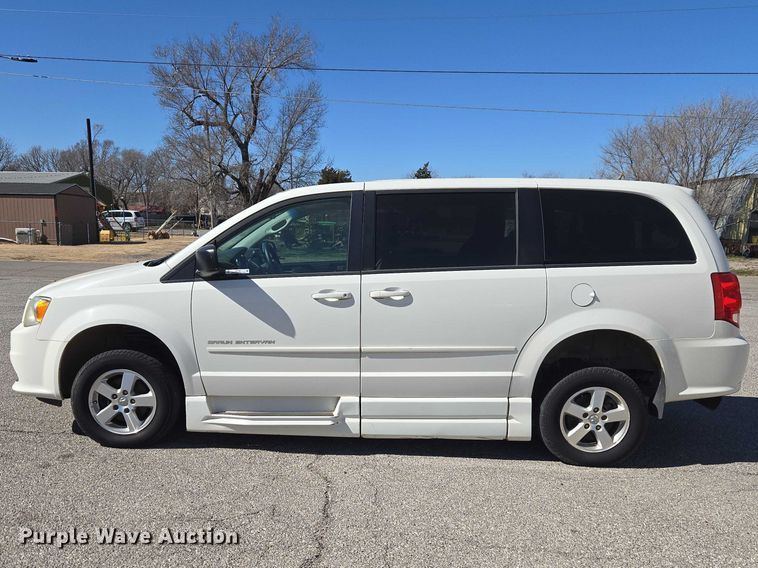 image for item ET1391 2012 Dodge Grand Caravan handicap accessible van