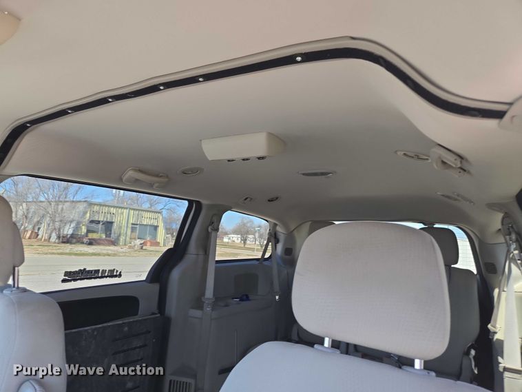 image for item ET1391 2012 Dodge Grand Caravan handicap accessible van