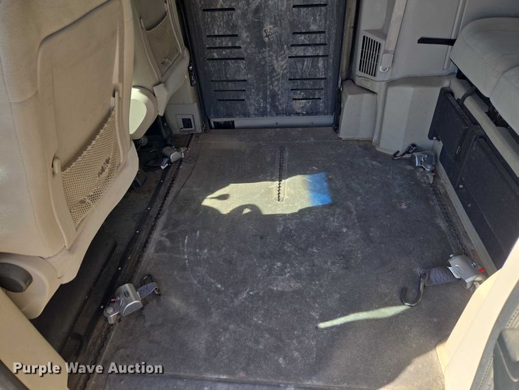 image for item ET1391 2012 Dodge Grand Caravan handicap accessible van