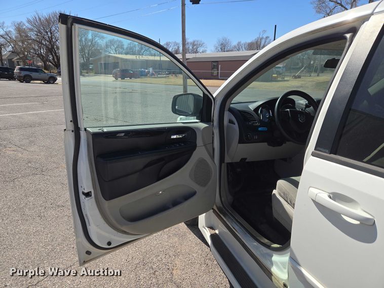image for item ET1392 2012 Dodge Grand Caravan handicap accessible van