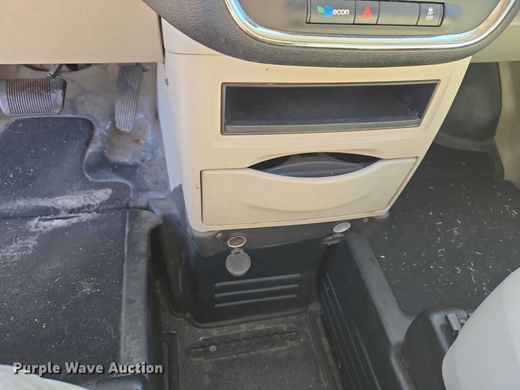 image for item ET1392 2012 Dodge Grand Caravan handicap accessible van