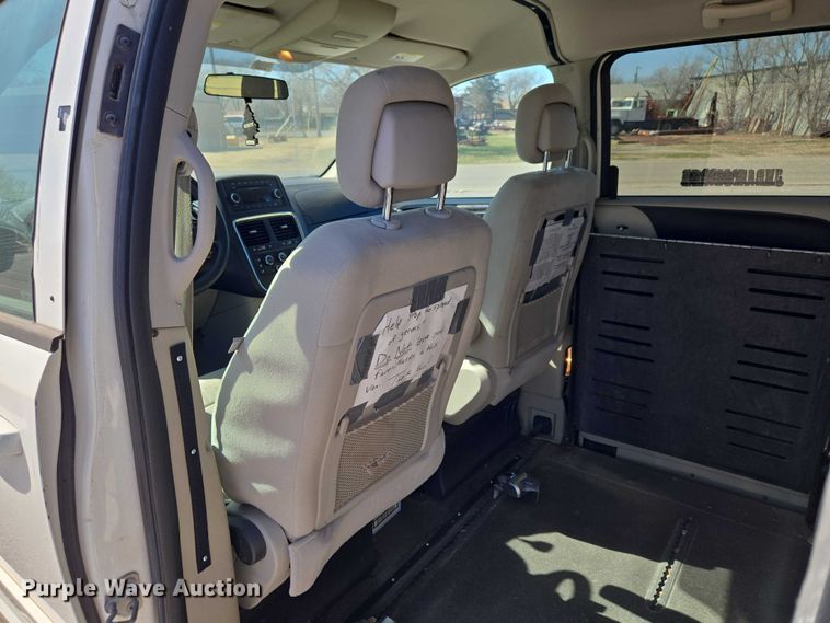 image for item ET1392 2012 Dodge Grand Caravan handicap accessible van