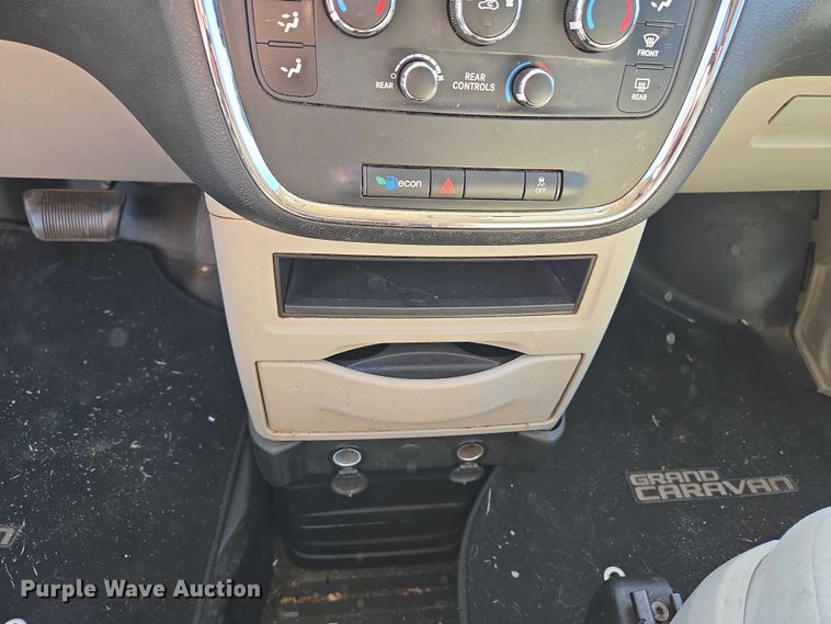 image for item ET1393 2013 Dodge Grand Caravan handicap accessible van