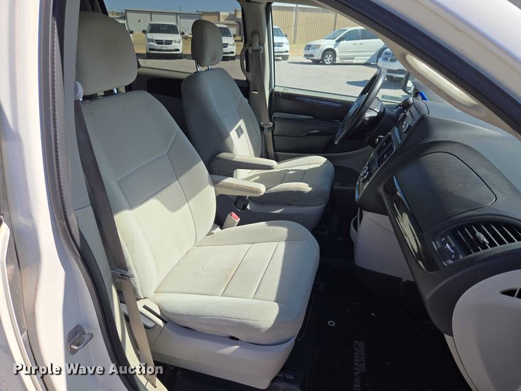 image for item ET1393 2013 Dodge Grand Caravan handicap accessible van
