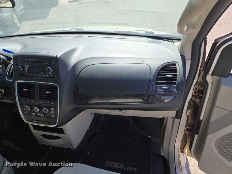 image for item ET1393 2013 Dodge Grand Caravan handicap accessible van