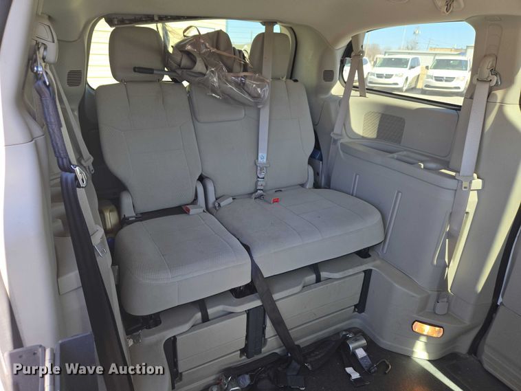 image for item ET1393 2013 Dodge Grand Caravan handicap accessible van