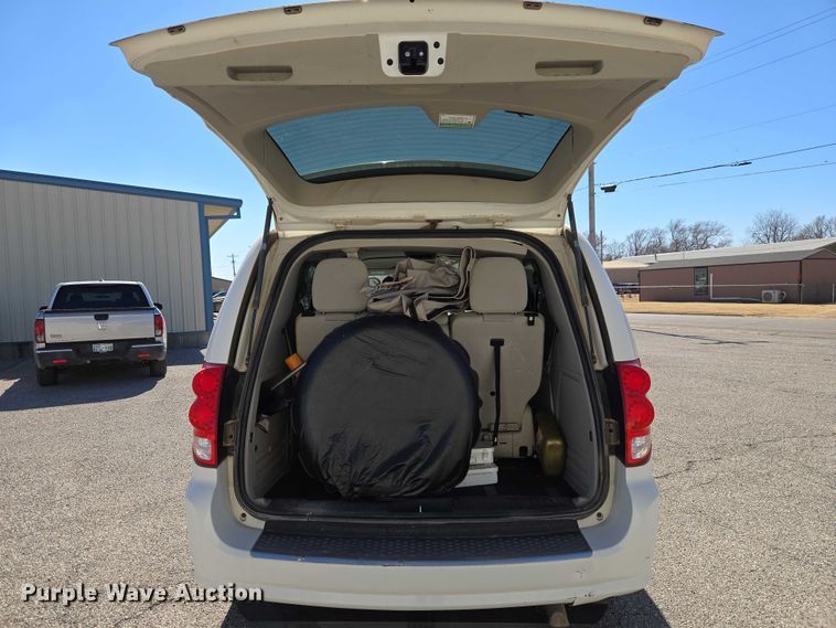 image for item ET1393 2013 Dodge Grand Caravan handicap accessible van