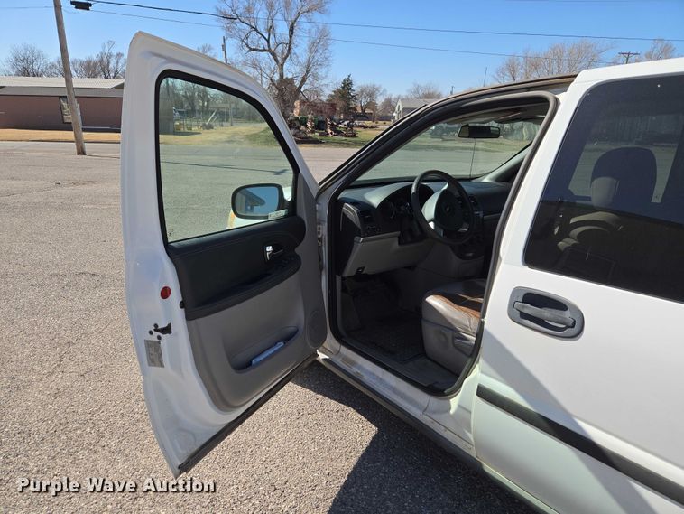 image for item ET1395 2008 Chevrolet Uplander van