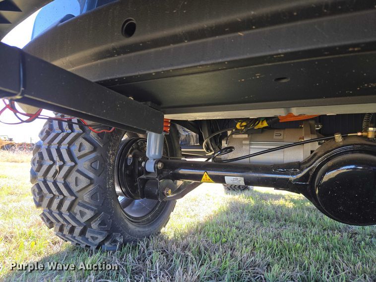 image for item ET1488 2025 IR IRGC80 golf cart