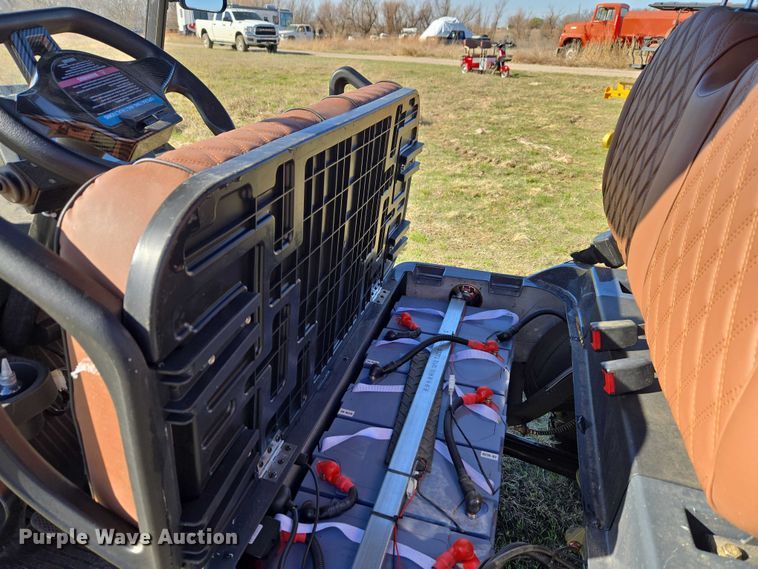 image for item ET1488 2025 IR IRGC80 golf cart