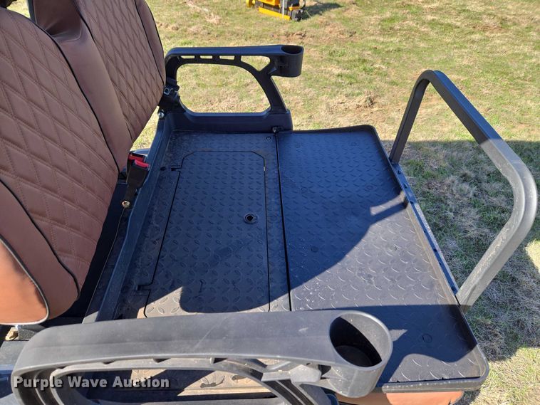 image for item ET1488 2025 IR IRGC80 golf cart