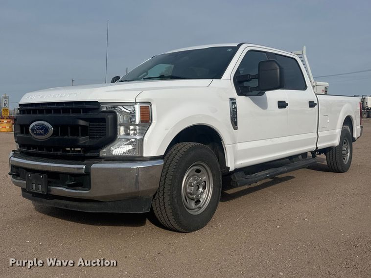 image for item ET1841 2021 Ford F250 Super Duty XL Crew Cab pickup truck