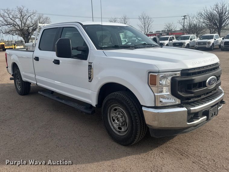 image for item ET1841 2021 Ford F250 Super Duty XL Crew Cab pickup truck