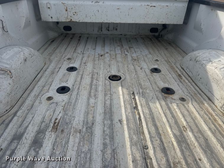 image for item ET1841 2021 Ford F250 Super Duty XL Crew Cab pickup truck