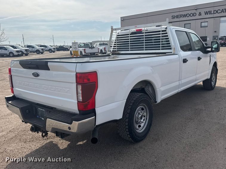 image for item ET1842 2021 Ford F250 Super Duty XL Crew Cab pickup truck