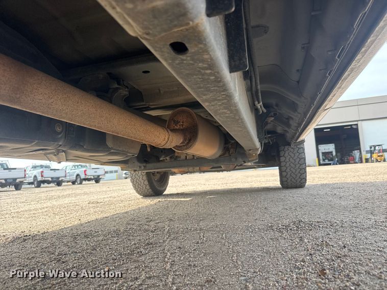 image for item ET1842 2021 Ford F250 Super Duty XL Crew Cab pickup truck