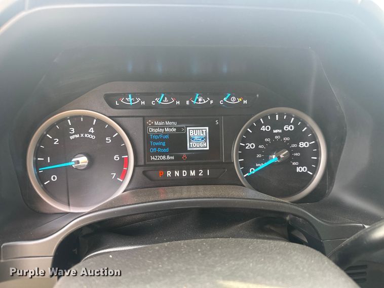 image for item ET1842 2021 Ford F250 Super Duty XL Crew Cab pickup truck