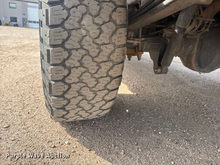 image for item ET1842 2021 Ford F250 Super Duty XL Crew Cab pickup truck