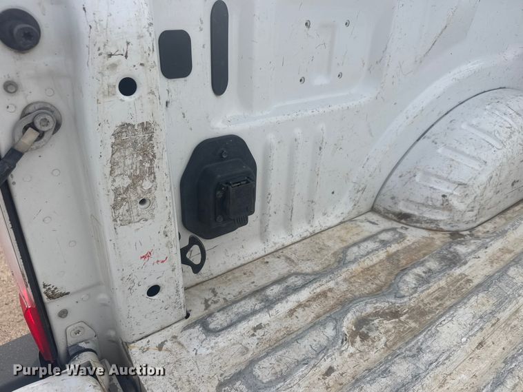 image for item ET1843 2019 Ford F250 Super Duty XL Crew Cab pickup truck