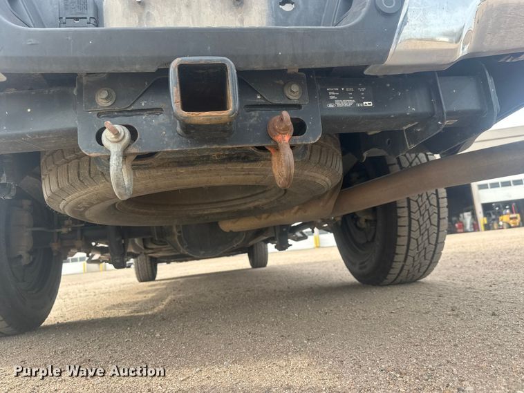 image for item ET1843 2019 Ford F250 Super Duty XL Crew Cab pickup truck