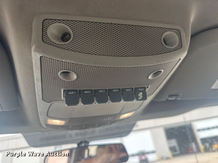 image for item ET1843 2019 Ford F250 Super Duty XL Crew Cab pickup truck