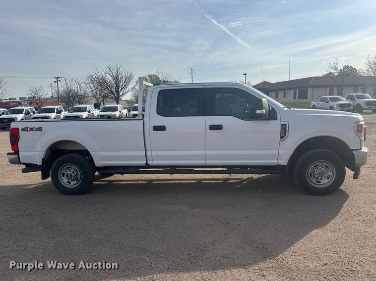 image for item ET1844 2020 Ford F250 Super Duty XL Crew Cab pickup truck