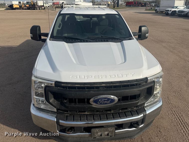 image for item ET1844 2020 Ford F250 Super Duty XL Crew Cab pickup truck
