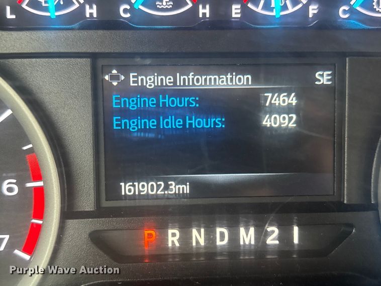 image for item ET1844 2020 Ford F250 Super Duty XL Crew Cab pickup truck