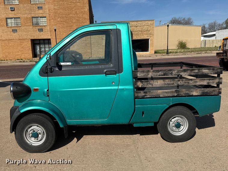 image for item ET1893 1996 Daihatsu V-K100P- DKGS mini truck